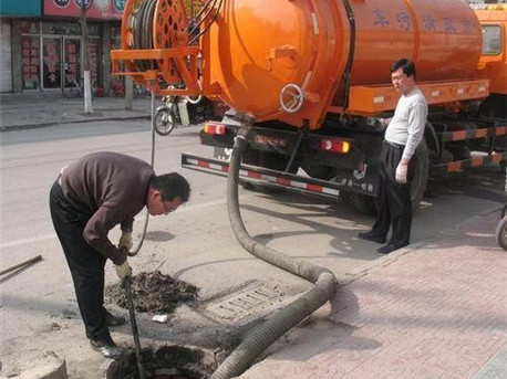 建湖清掏化粪池，健康生活从这里开始